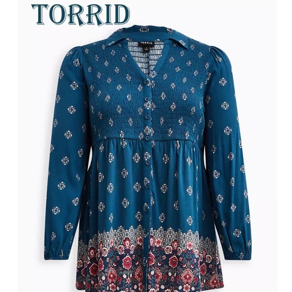 Torrid Tunic Top NWT Blue with Flowers Size 2